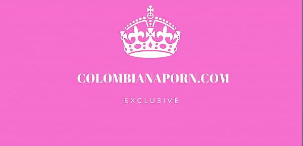  Camila 18yo know how to move her ass .......Watch full @ Colombianaporn.com